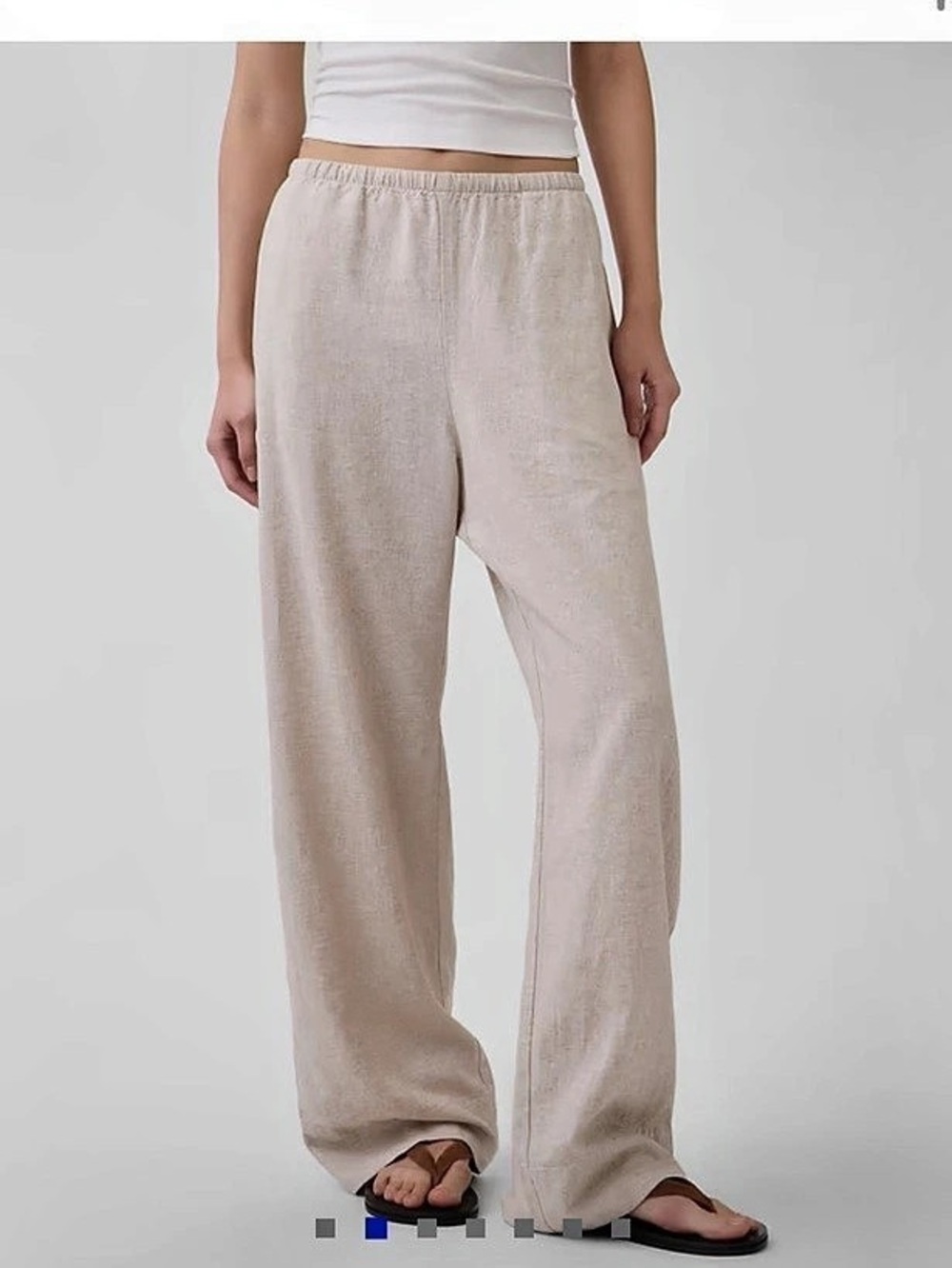 Gap Linen-Blend Easy Wide-Leg Pants in Beige